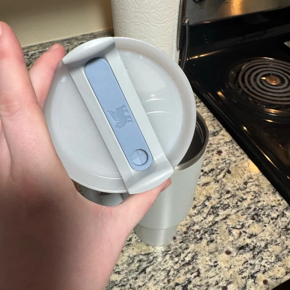 Stanley Pale Gray Travel Mug with Light Blue Logo - Picture 6 of 7